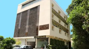 Hotel Vrindavan Palace - Image 2