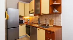 Apartment Smile with secure private garage - Image 4