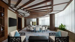 Century Huatian Hotel - Image 4