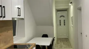 Lake City Apartment - Image 4