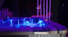 Suite love Jacuzzi - Image 3
