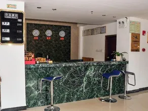 Huayi Business Hotel - Image 2