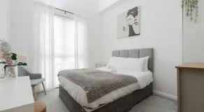 City Stay Haven - Coop Live - Etihad - Sleeps 9 - Free Parking - Image 2