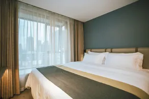 Starway Hotel Huizhou Ganghui Jinshan Lake - Image 4