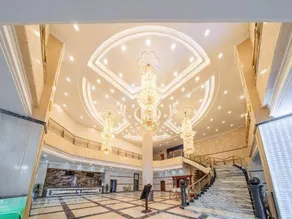 Jingdezhen Grand Hotel (Tao Yang Alley Scenic Area Taoxichuan Pedestrian Street) - Image 2