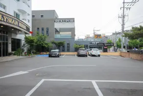 Elysian Hotel - Image 5
