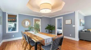 Spacious Retreat with guest house, game room, parking in N Tacoma - Image 3