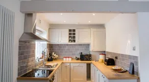 Thrush Nest Cottages - Wren Cottage sleeps 4, 2 bedrooms & Stable Cottage sleeps 2, 1 bedroom - Image 4