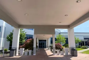 Wyndham Flint MI Grand Blanc Bishop Airport Conference Ct - Image 3