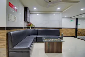 Hotel O Sion Residency - Image 4