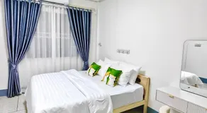 Wealthy Homestay - Image 2