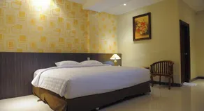 Sylvia Hotel Budget - Image 3