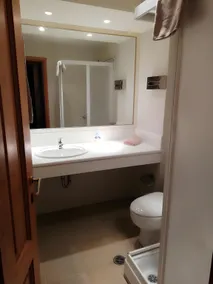 Abeliona Guesthouse - Image 4