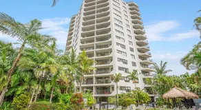 Horizons in Burleigh Views Central Car Park - Image 4