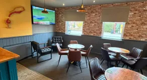 The Victoria Bar & Hotel - Image 4