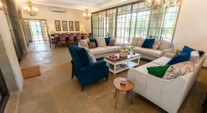 ELIVAAS Signature Casa Mocha - Exquisite 5BHK Retreat with Pvt Pool & Verandah - Image 3