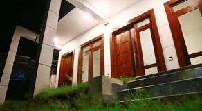 Rainbow Villa - Image 3