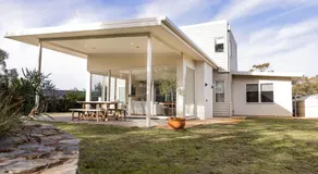 Baileys Beach House - Image 4