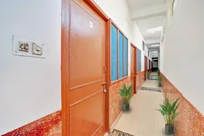 SPOT ON Ganpati Home Stays - Image 3