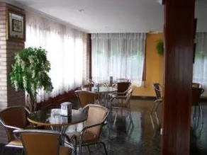 Hotel Alemar - Image 2