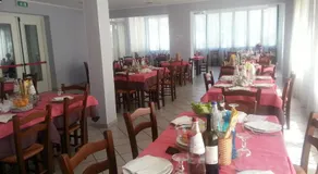 Hotel La Parigina - Image 2