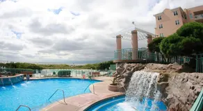 1B/1B condo with Ocean views, Resort style, Free WIFI, Few steps to the Beach!! - Image 5