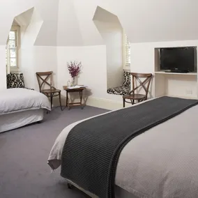 The Lord Nelson Brewery Hotel - Image 3