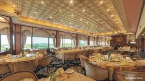 Hotel Clarks Shiraz - Image 4