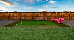 Near Airport, 3BR, Stock Tank Pool, Mini-Golf, Game Rm - Image 5
