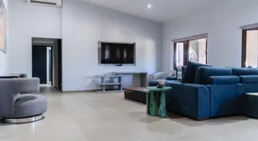 Bubali Luxury Apartments - Adults Only - Wheelchair Friendly - Image 2