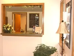 Red Carpet Inn Syracuse Airport - Image 4