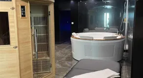 La Suite Marylin, Loft de 90m2 avec Sauna et Jacuzzi - Image 4