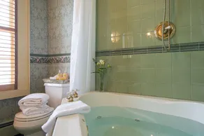 Peach Grove House - Image 4