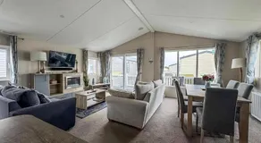Stunning Lodge At Seaview Holiday Park In Kent Ref 47012Pb - Image 3
