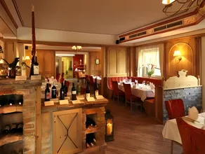 Hotel Hubertus - Image 2
