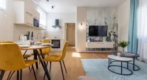 Nemes Apartment The Great - Petite - Image 2