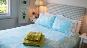 The Hollies Bed and Breakfast - Image 2