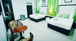 Green Banana Business Hotel - Image 2