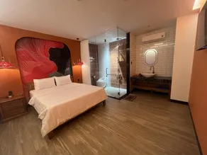 Rumi Hotel - Image 4