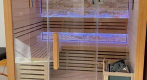 Maison Bien-être Balnéo et Sauna Cosy et Chaleureux - Image 4