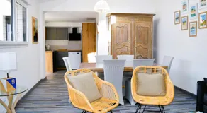 La Guillaumière - Maison avec bel extérieur - Image 3