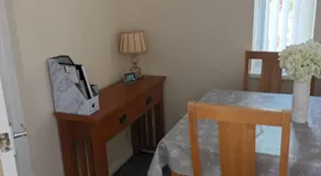 First Floor One bedroom Apartment Quiet Location in Stafford - Image 4