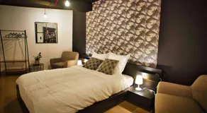 Barotel - Bed & Dinner - Image 2