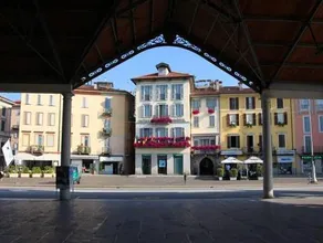 Intra Hotel - Image 5