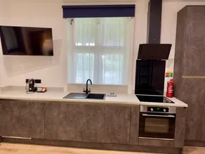 Rhode Lane - Serviced Apartments Bridgwater - Image 5
