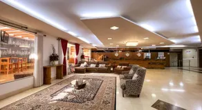 Paraná Comfort Hotel - Image 2