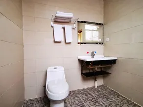 Guilin Hongxuan Hotel (Huaniao Market University of Technology) - Image 5