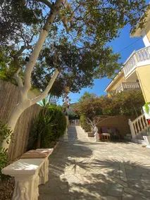 MARINOS ROOMS - Image 4