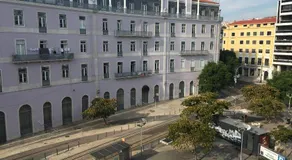 Santos Deluxe Apartment - Image 2