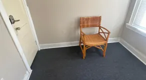 Home stay in Newark - Image 4